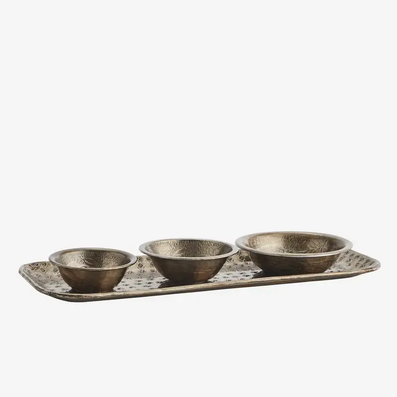 Madam Stoltz-collectie #REF! Hammered aluminium tray Ant.brass