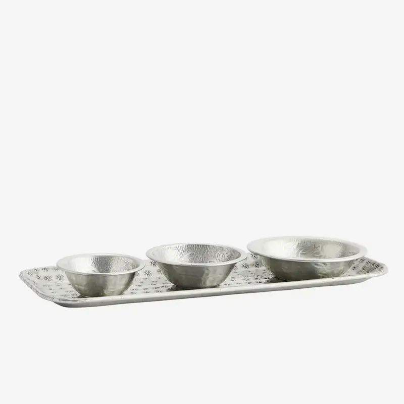Madam Stoltz-collectie #REF! Hammered aluminium tray Silver