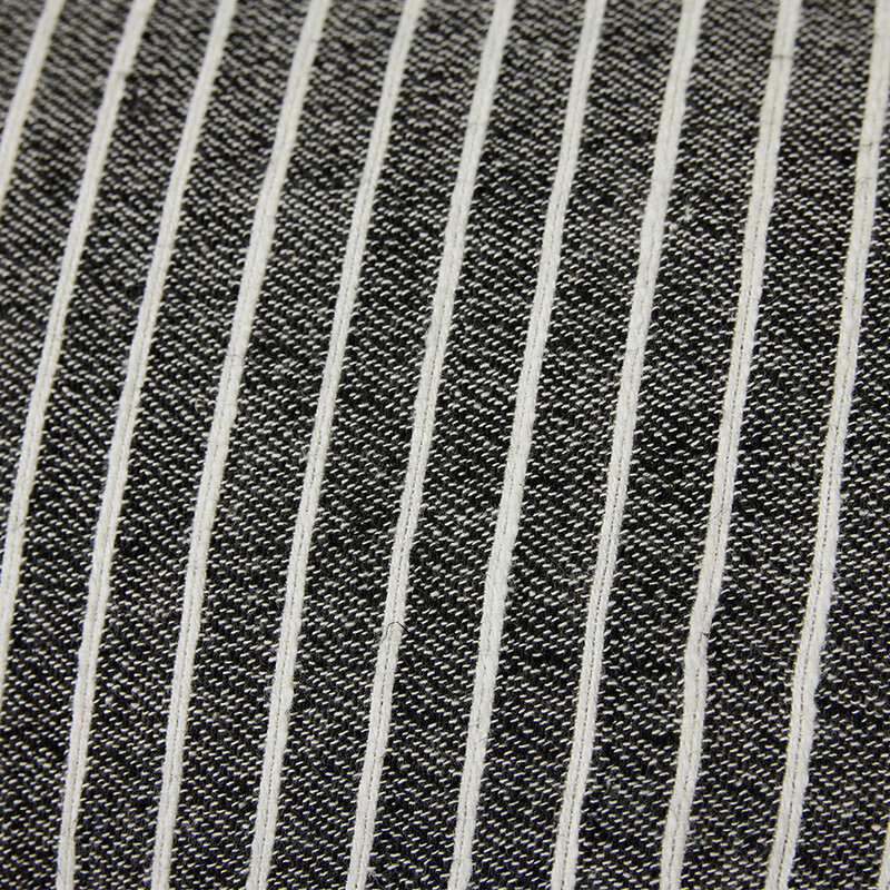 HKLIVING-collectie Gestreept kussen monochroom (70x40cm)