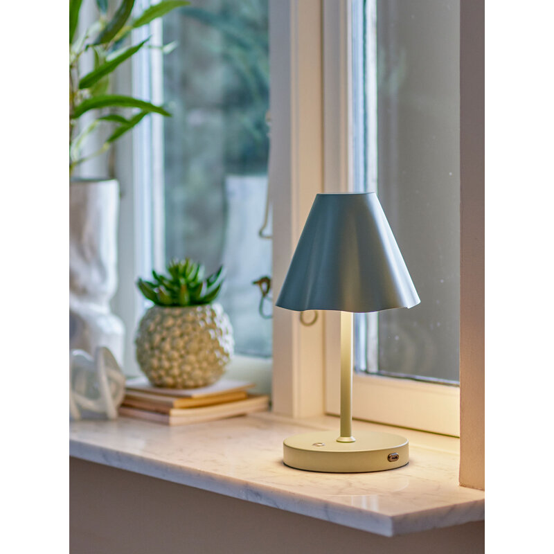 Bloomingville-collectie Lianna Draagbare Lamp Oplaadbaar Groen Metaal