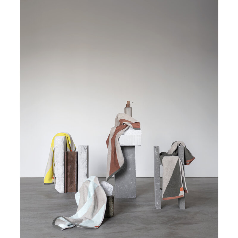 Mette Ditmer-collectie DIAGONAL badhanddoek Mint