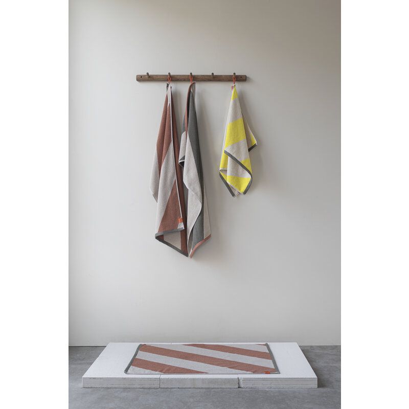 Mette Ditmer-collectie DIAGONAL guest towel, 2-pack Yellow