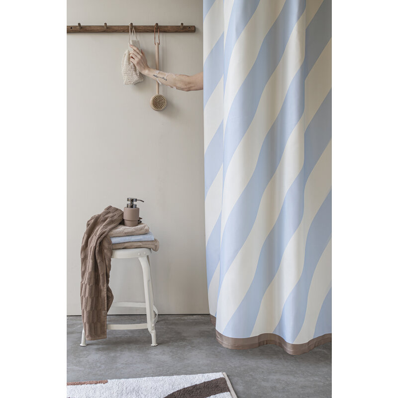 Mette Ditmer-collectie DIAGONAL shower curtain Light blue