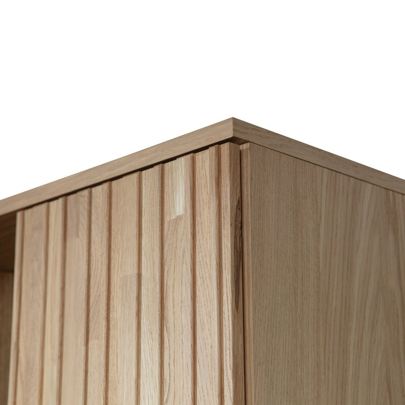 WOOOD-collectie New Gravure Hoge Kast Met Lade Eiken Blanke Lak [Fsc]