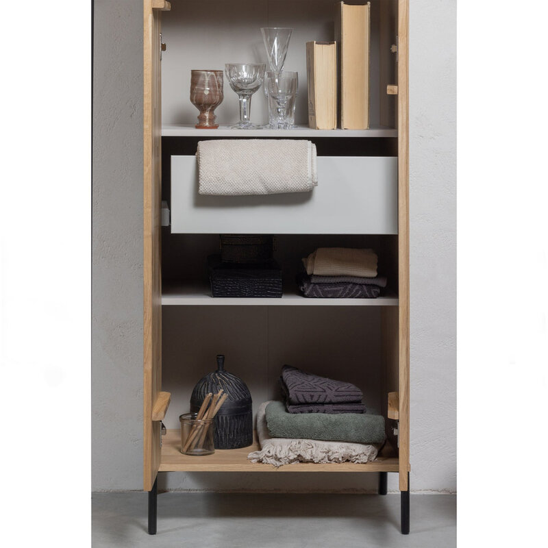 WOOOD-collectie New Gravure Hoge Kast Met Lade Eiken Blanke Lak [Fsc]
