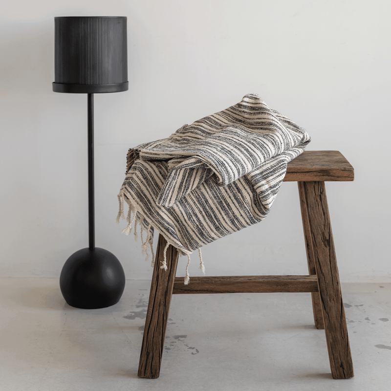 Urban Nature Culture-collectie Plant stand Otsuni, black