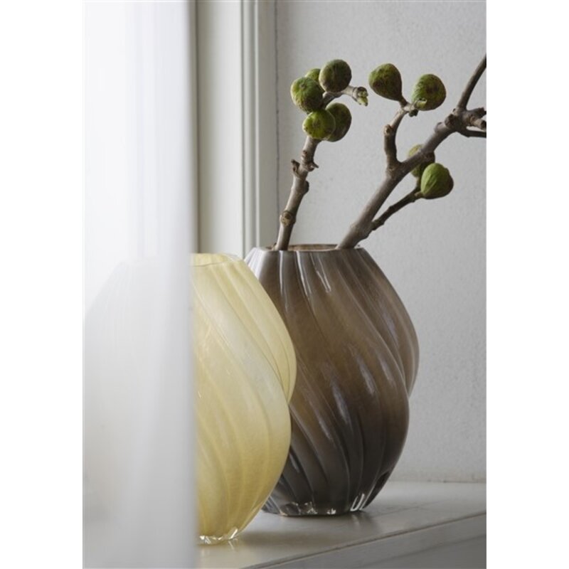 Madam Stoltz-collectie Glass vase Taupe