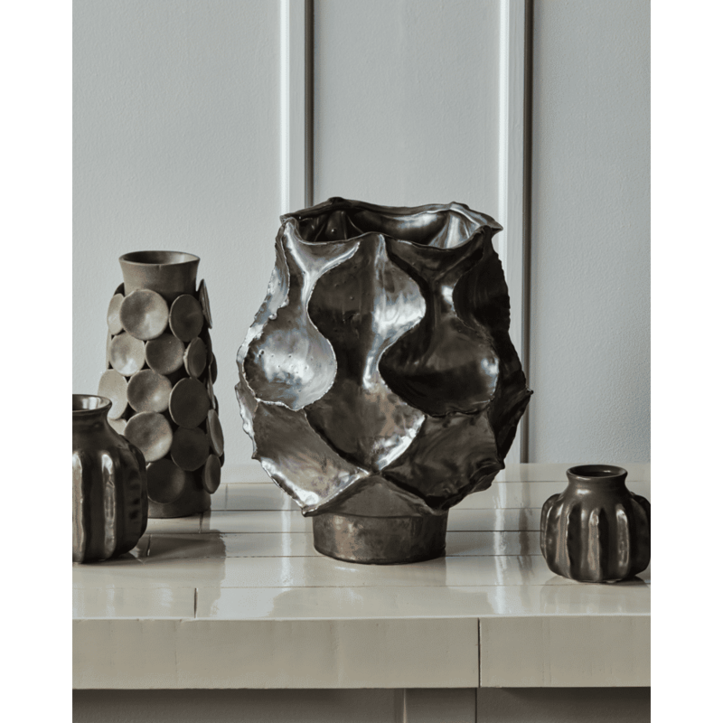 House Doctor-collectie Vase Waves Antique metallic