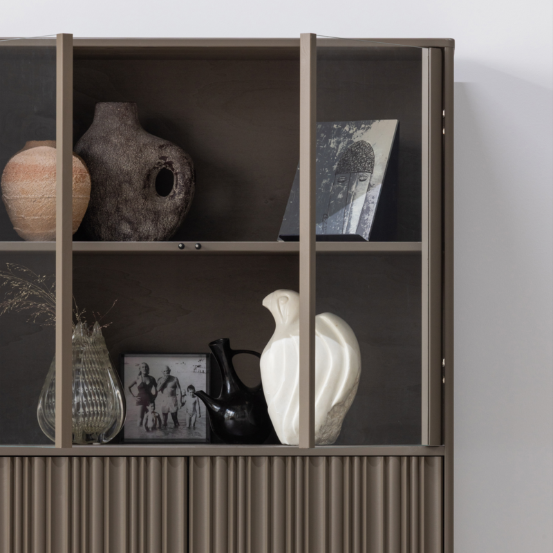 WOOOD-collectie Nova Lage Vitrinekast Grenen Truffel Bruin [Fsc]