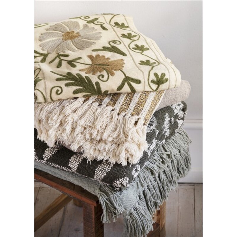Madam Stoltz-collectie Suzani geborduurde katoenen plaid Ecru, groen, grijs, tapenade