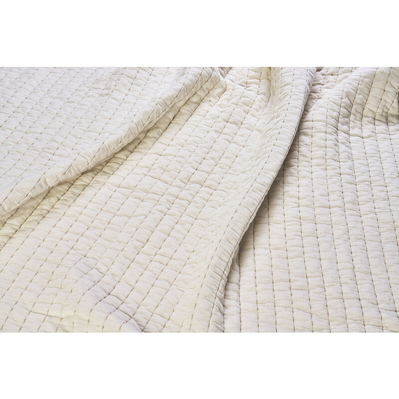 Madam Stoltz-collectie Quilted cotton throw Ivory, beige