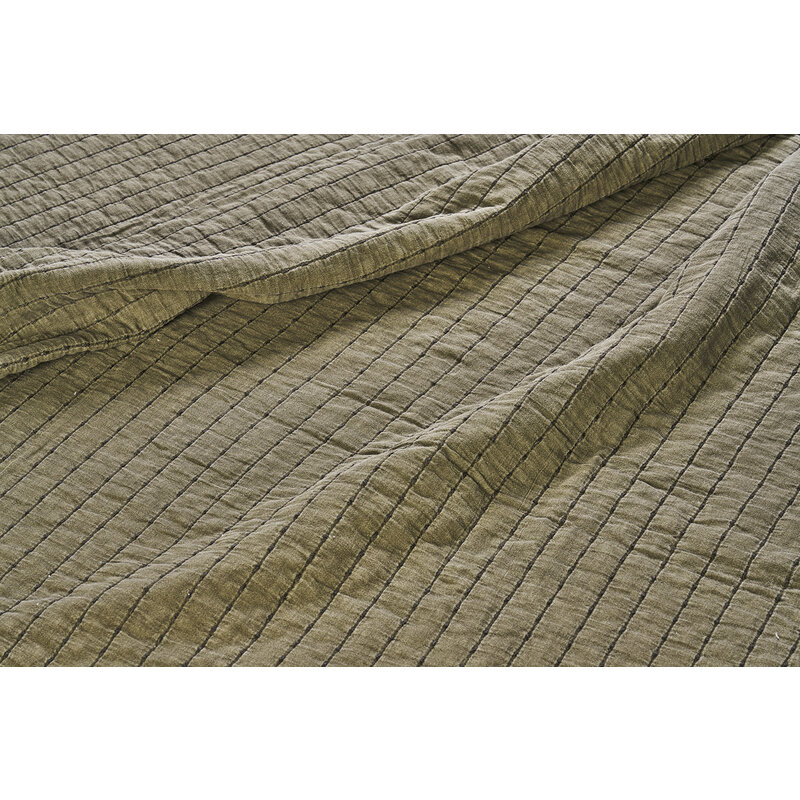 Madam Stoltz-collectie Gewatteerde katoenen plaid Khaki, donkergroen