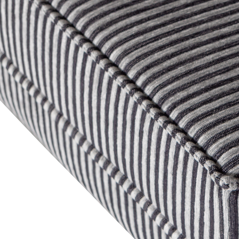 WOOOD-collectie Rodeo Hocker Op Poten Streep Zwart/Grijs