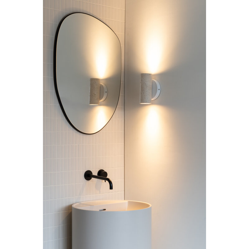 it's about RoMi-collectie Wall lamp Tivoli white