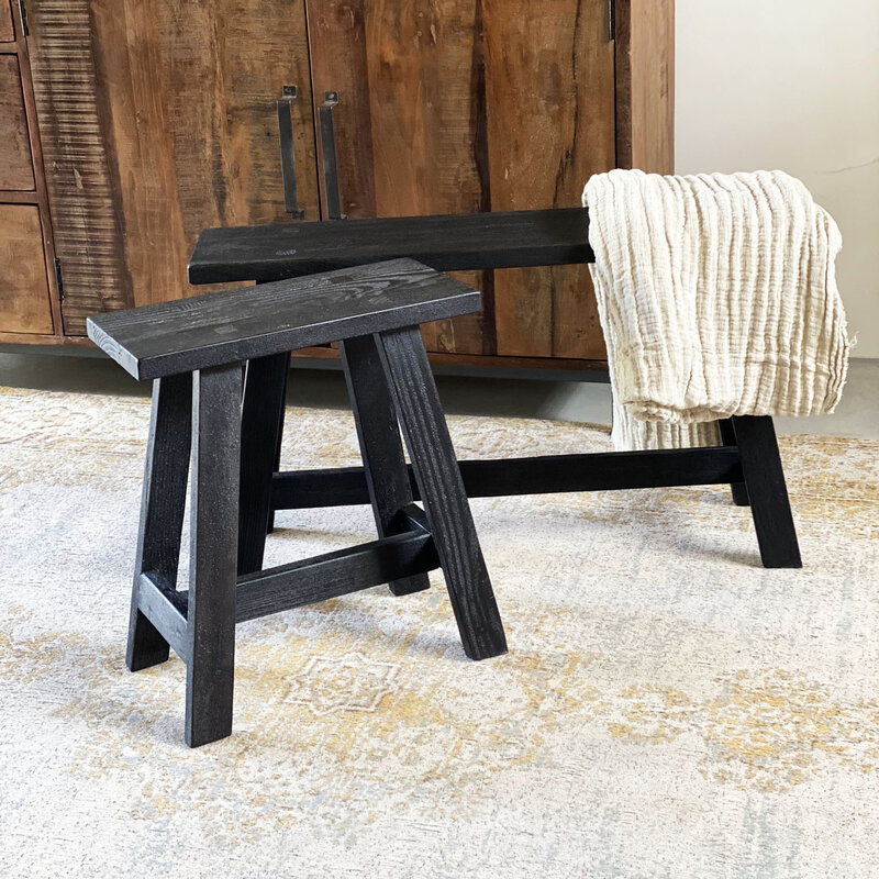 Raw Materials-collectie Zwarte  "bus stop"  bankje medium - 45x20x50 cm