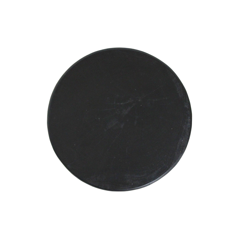 Raw Materials-collectie Forma teakhouten bijzettafel Rizo zwart