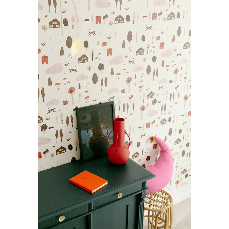 Meet Me at the Wall-collectie Behang Village Sand - Lotte Dirks