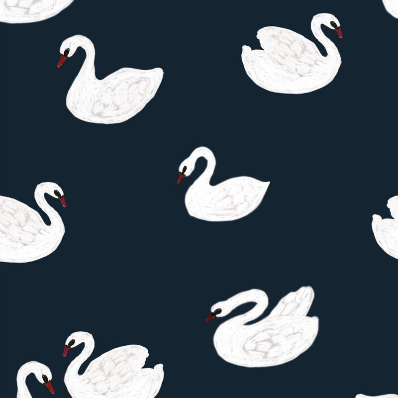 Meet Me at the Wall-collectie Kinderbehang Swans - Night blue - Joelle Wehkamp