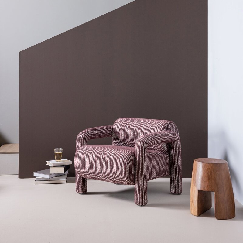 WOOOD-collectie Lenny Armchair with Bordeaux-Red Pattern