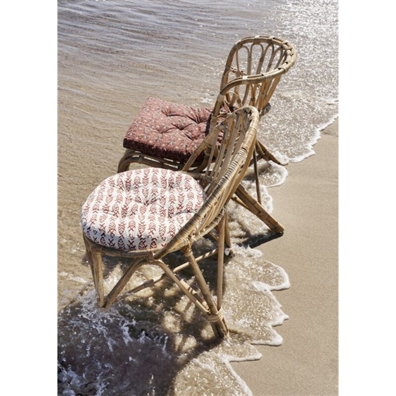 Madam Stoltz-collectie Ronde katoenen matraskussen Gebroken wit, bordeauxrood