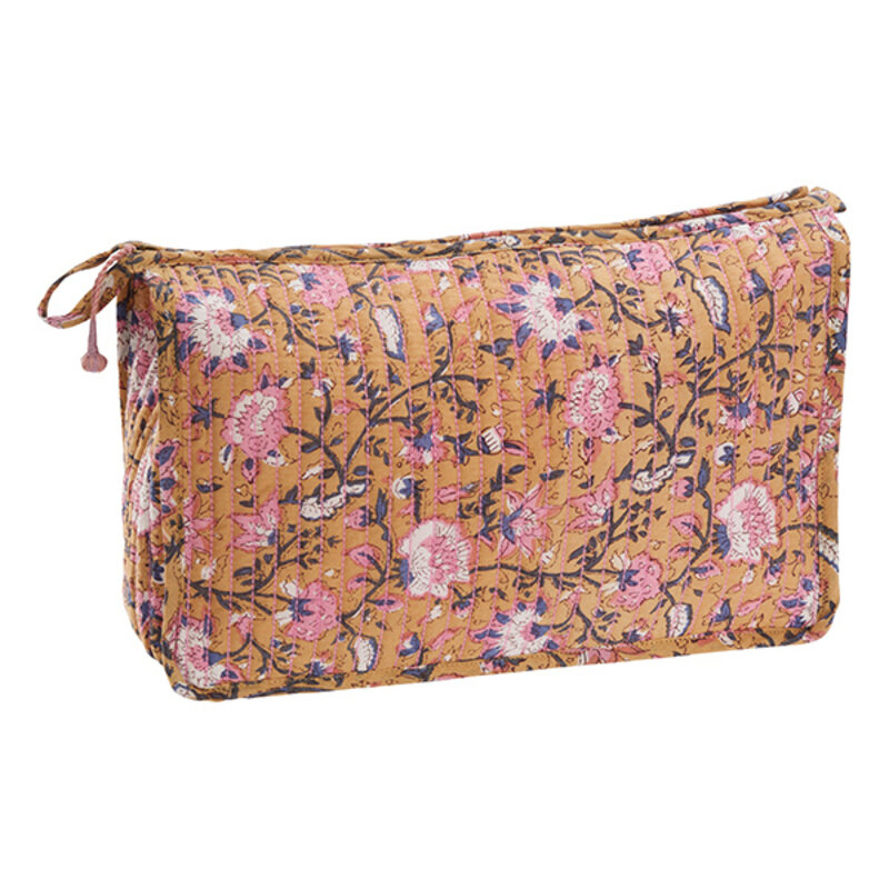Madam Stoltz-collectie Quilted cotton washbag Peach, pink, white, blue
