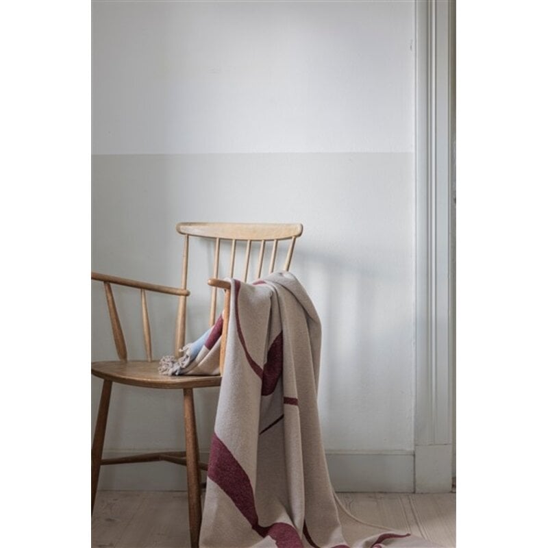 Mette Ditmer-collectie STUDIO throw Wine