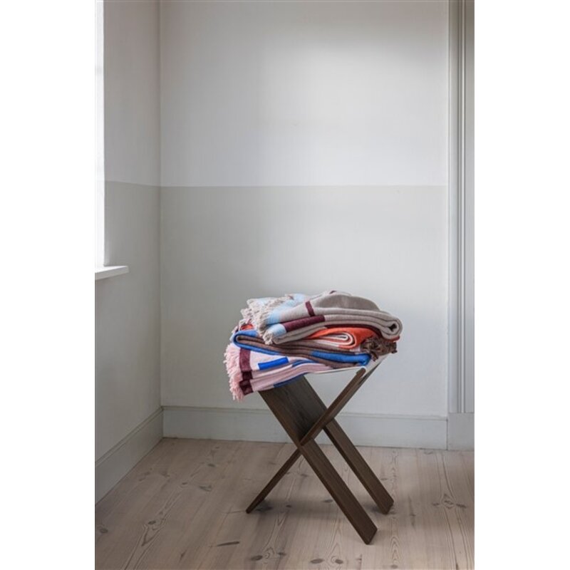 Mette Ditmer-collectie STUDIO throw Wine