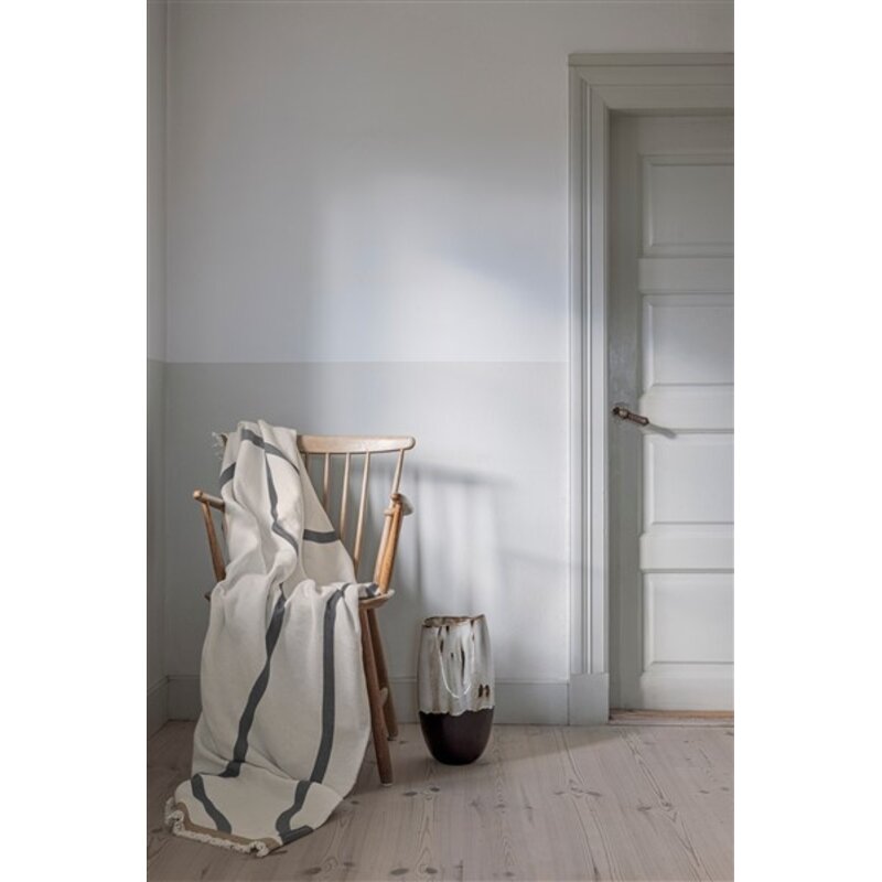Mette Ditmer-collectie SHADOW throw Off-white / Grey