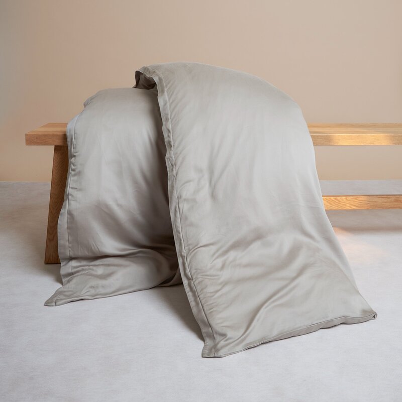 Coco & Cici Sateen Dekbedovertrek Taupe | + 2 kussenslopen 60x70