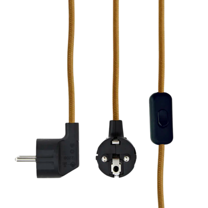 Madam Stoltz-collectie Metalen wandlamp Ivoor