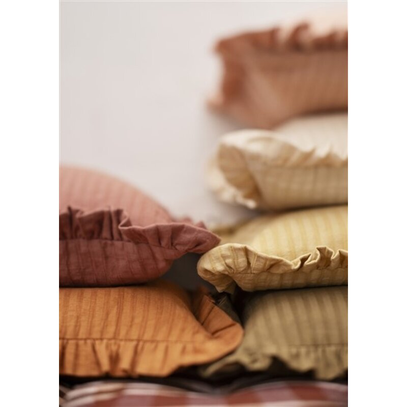 Madam Stoltz-collectie Kussenhoes met ruches Lichtgeel