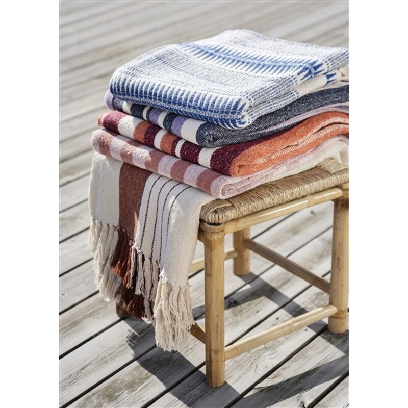 Madam Stoltz-collectie  plaid van gerecycled katoen: oudroze lichtroze