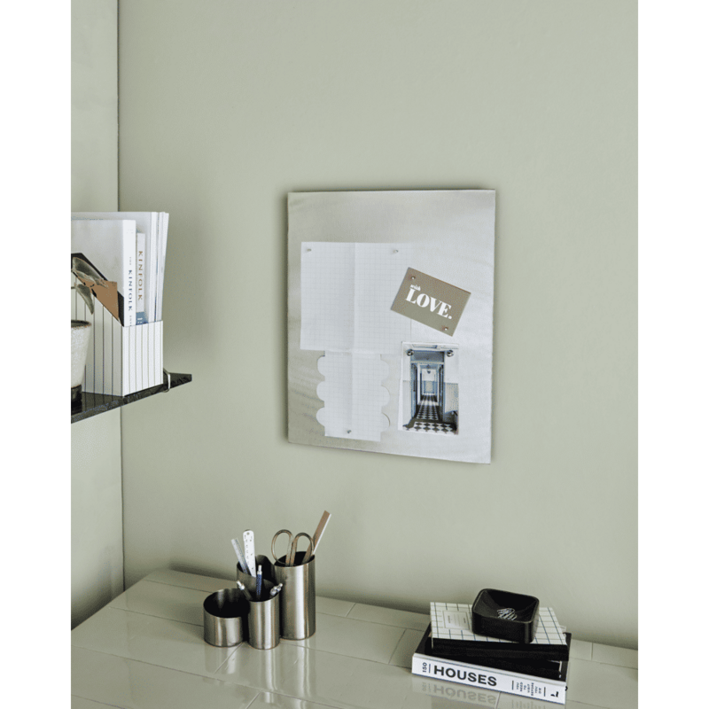 House Doctor-collectie Tafel, HDNema, Geborstelde zilveren afwerking