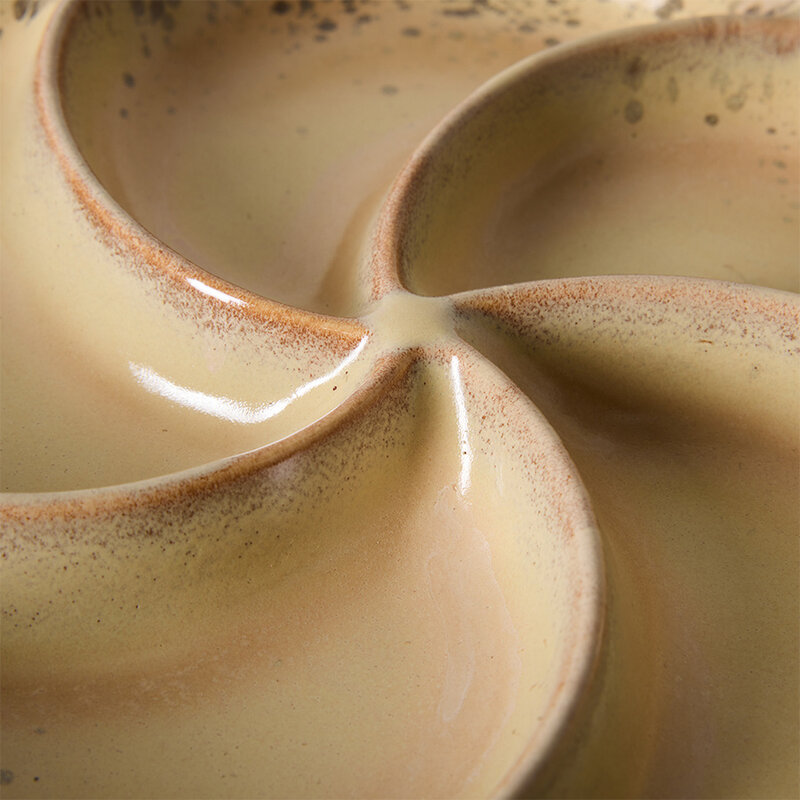 HKLIVING-collectie 70s ceramics: snack tray grit