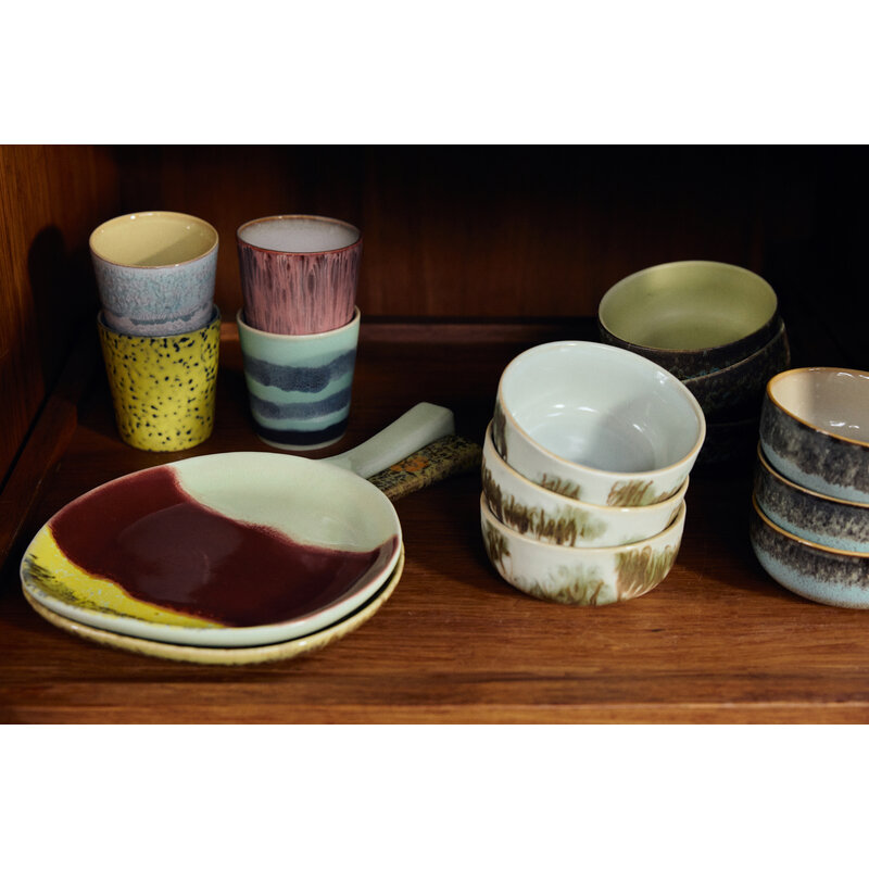HKLIVING-collectie 70s ceramics: serveerschaal organisch met handvat cherry