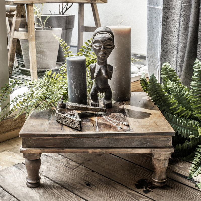 Raw Materials-collectie Factory Bajot side table - FSC-recycled wood - 46x46x18 cm