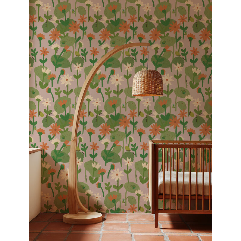 Meet Me at the Wall-collectie Blooming daisies –  Smokey pink Wallpaper by Lotte Dirks | Into the Flowerfields Collection