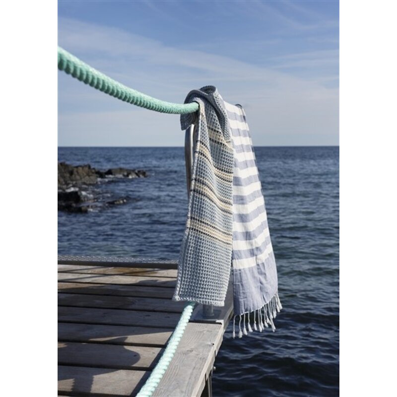 Madam Stoltz-collectie Wafel handdoek: blauw gebroken wit