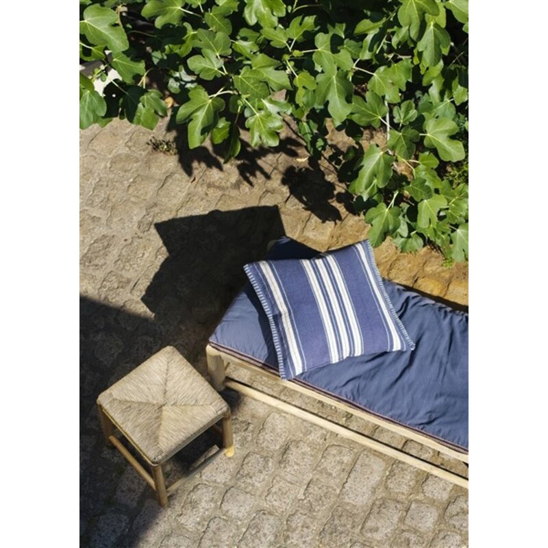 Madam Stoltz-collectie Gestreepte kussenhoes Marineblauw gebroken wit