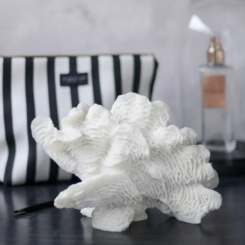 Mette Ditmer-collectie CORAL fan White
