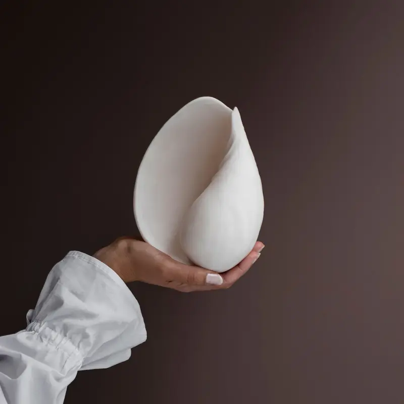 Mette Ditmer-collectie CONCH shell, small Off-white
