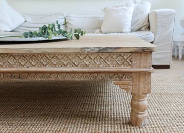 Accent tables