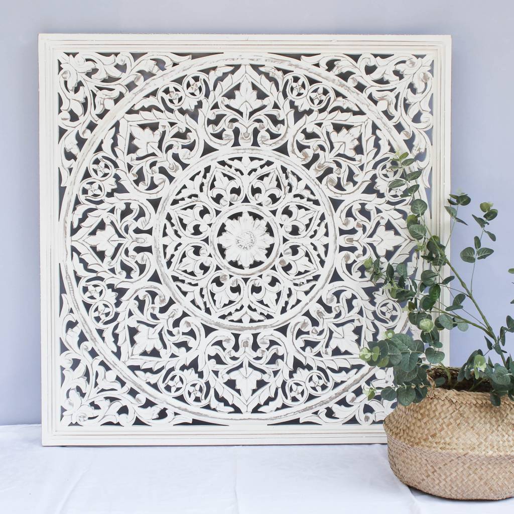 Simply Pure Handcarved wall decoration BLOSSOM antique white