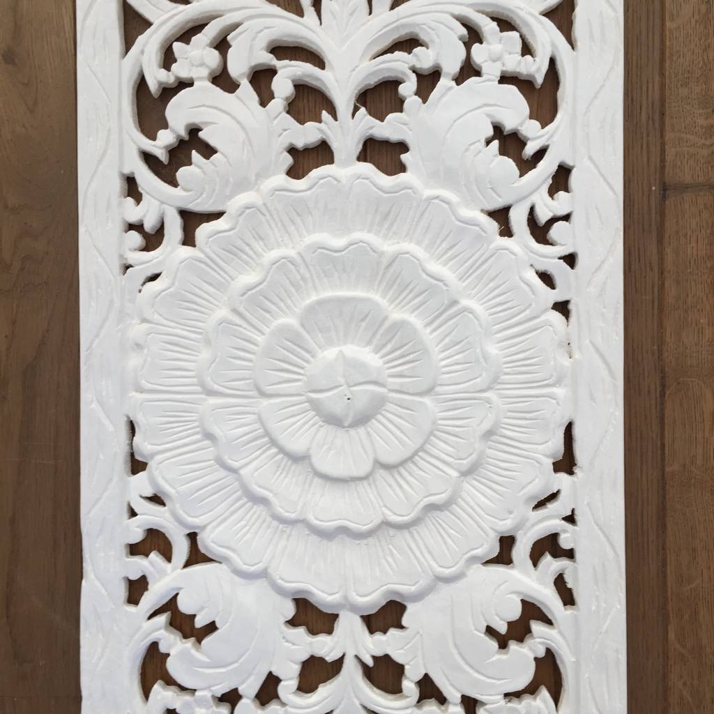simply pure Hand carved wall panel LOTO LUNGO | Different colors and sizes available