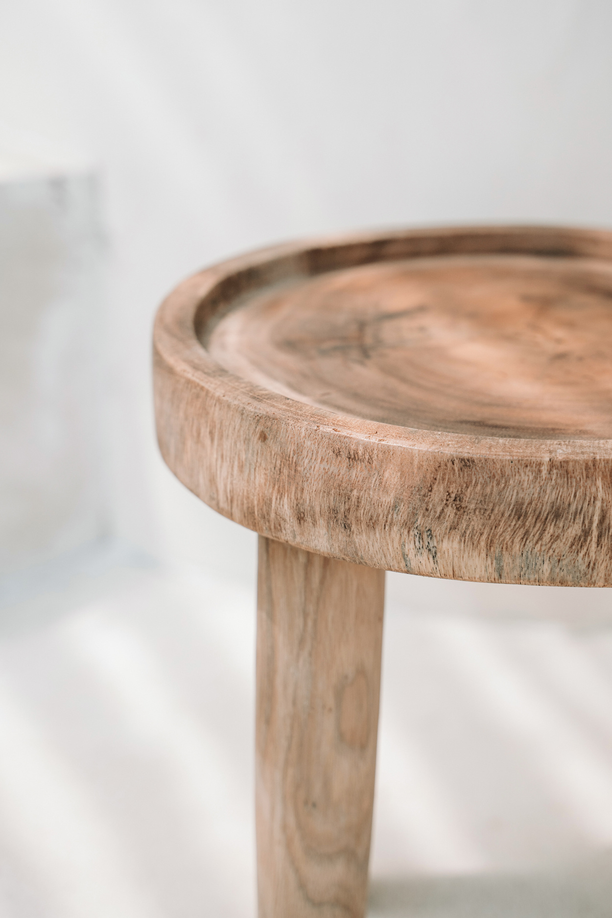 Bazar Bizar The Samanea Side Table - Natural