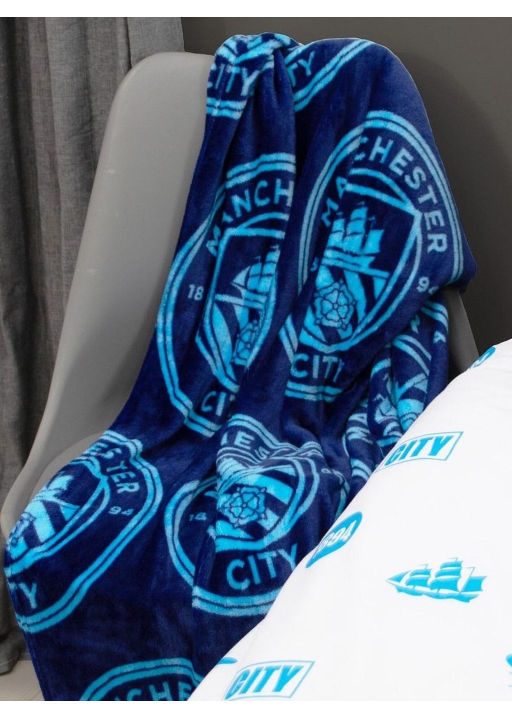 Manchester City Manchester City Plaid Fleece Blanket  150cm x 200cm 100% Polyester