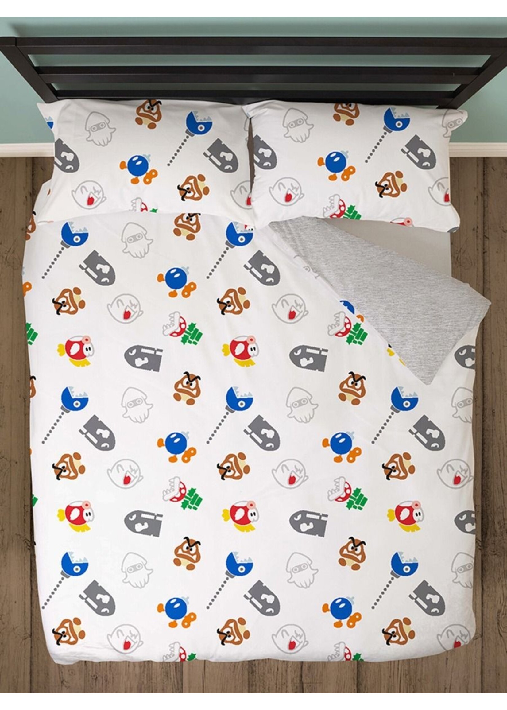 Super Mario Bedding SetMario Grey Double Duvet Cover and Pillowcase SetSuper Mario Reversible Double Duvet Cover and Pillowcase Set Nintendo Super Mario Bros Here We Go Double Duvet Cover and Pillowcase Set Super Mario Bros Here We Go Double Duvet Cover