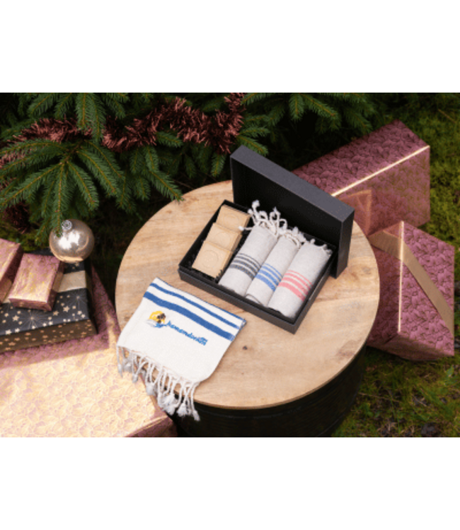 Lalay zakelijk kerstpakket: Luxe gastendoekjes en zeepjes