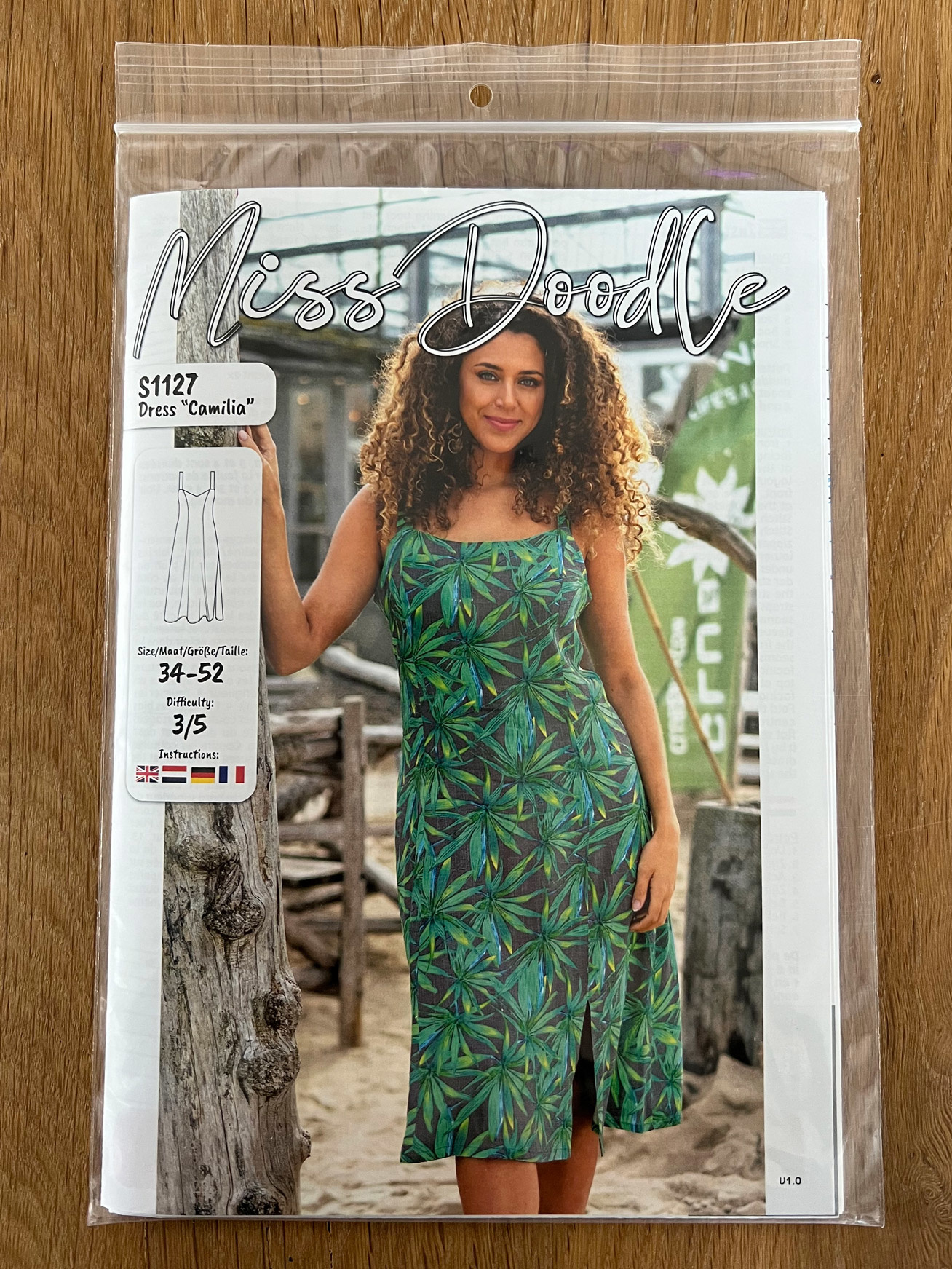 S1127 Dress Camilia paper pattern - Made by Oranges