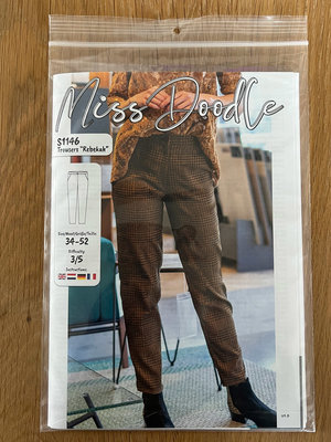 Paper pattern S1146 Trousers Rebekah paper pattern